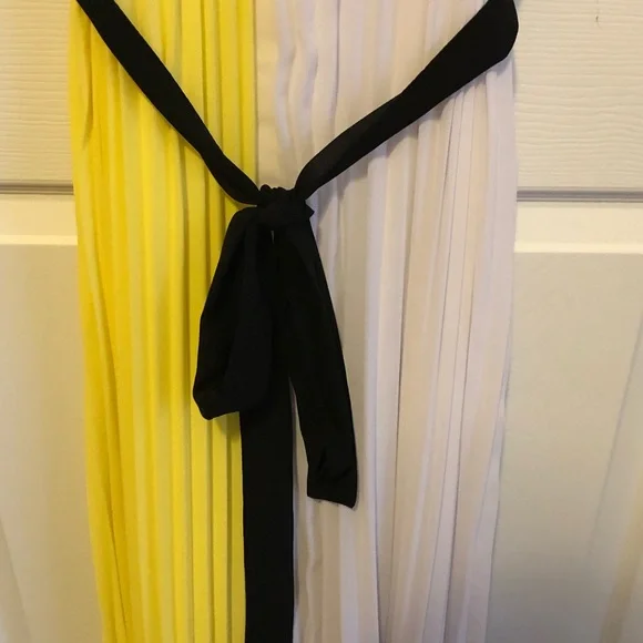 Long Lane Bryant Dress - Picture 3 of 5